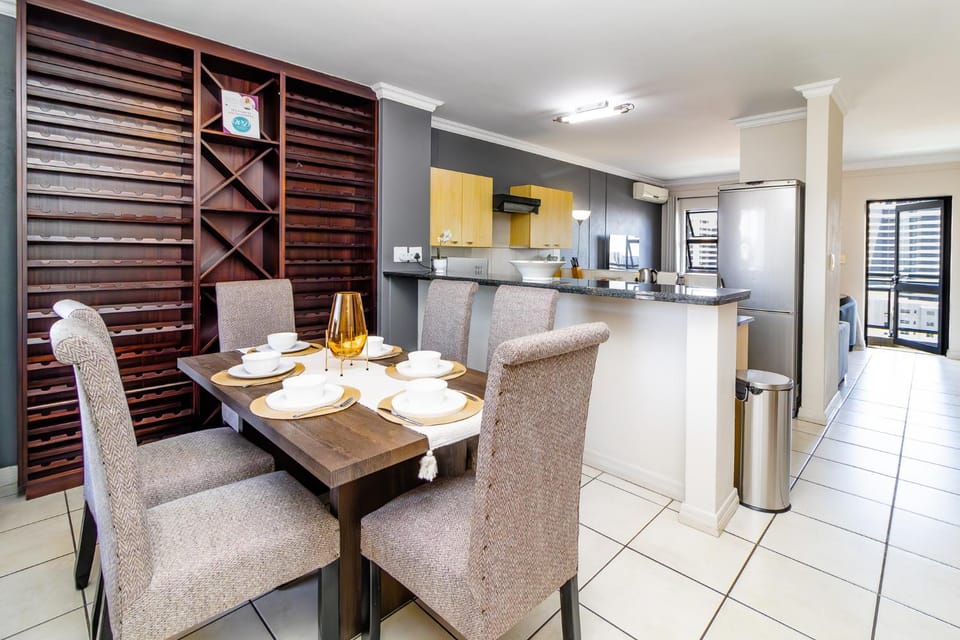 Opulent Heights- Westpoint Sandton II Apartment in Sandton