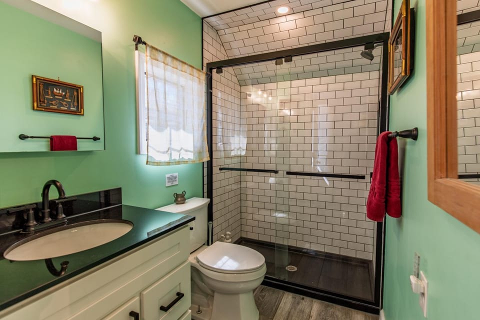 Shower, Bathroom