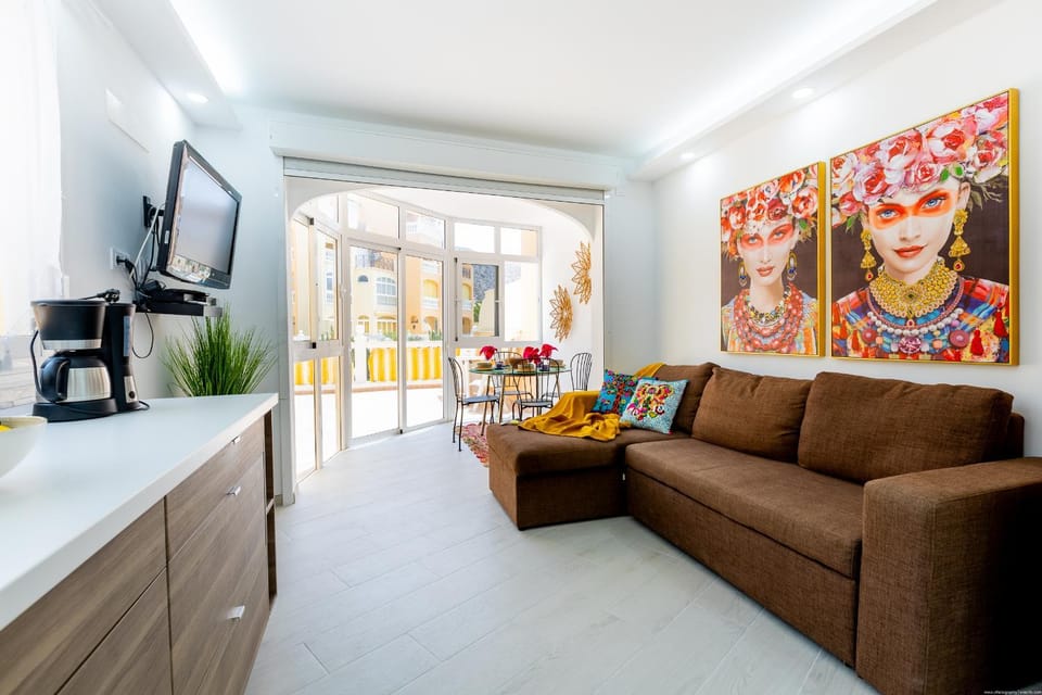 Parque Tropical Sea & Sun Retreat Apartment in Los Cristianos