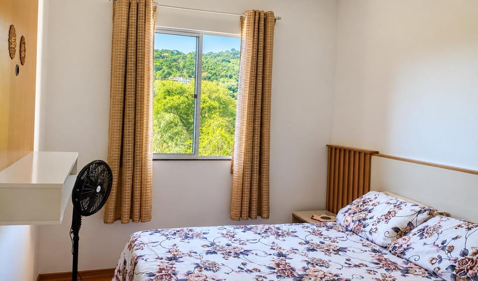 Tranquilo, vista para montanha e lazer completo Apartment in State of Rio de Janeiro
