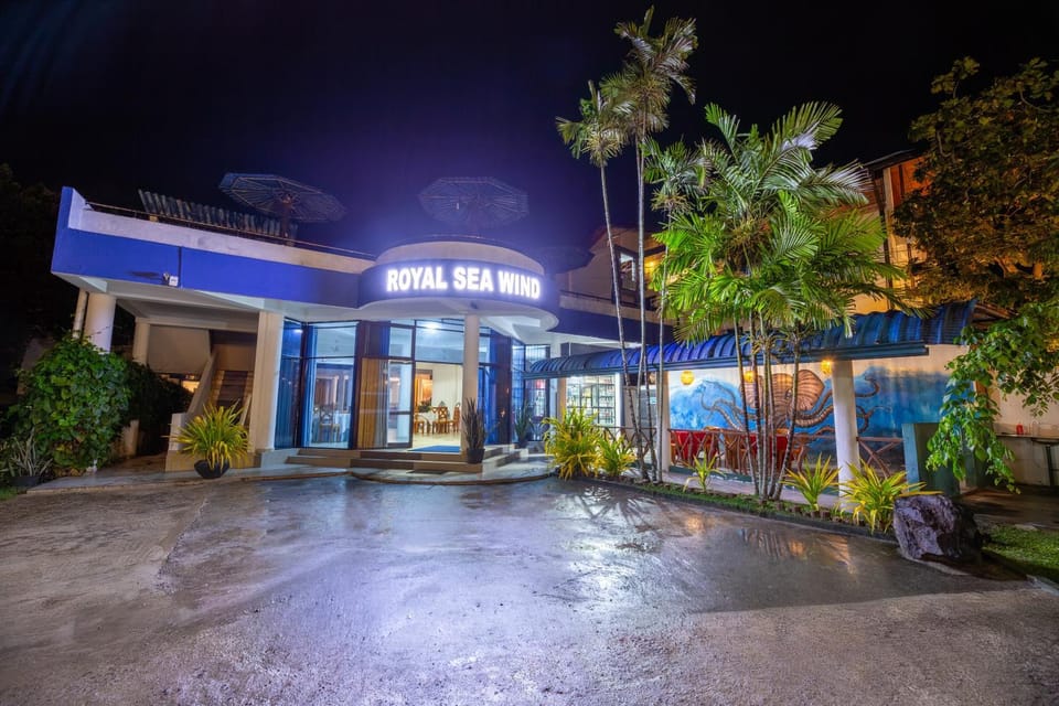 Royal Sea Wind Hotel in Southern Province