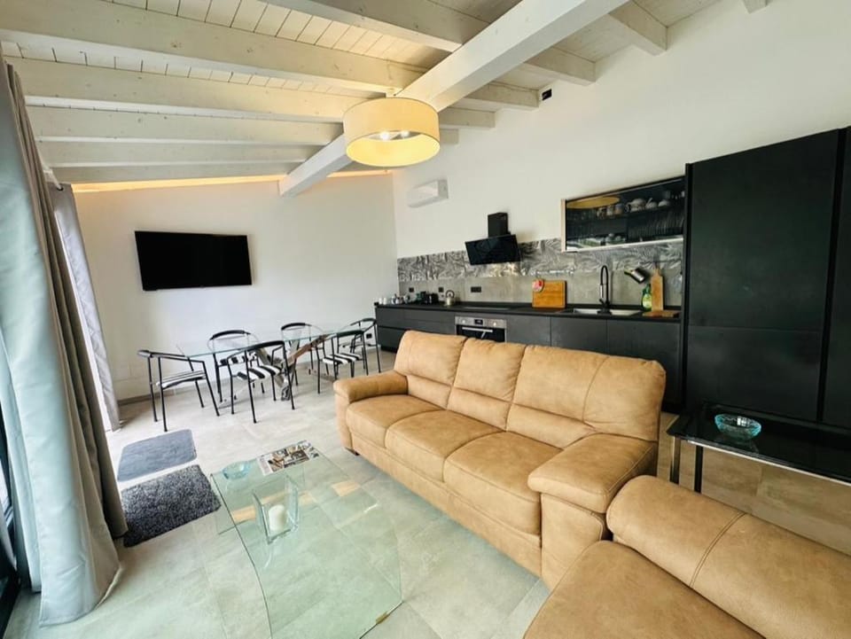Kitchen or kitchenette, Living room, Dining area, stove