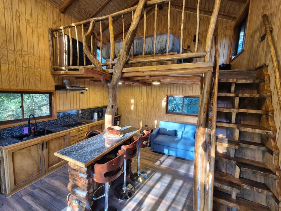 Casa de árbol Quillón Chalet in Bio Bio, Chile