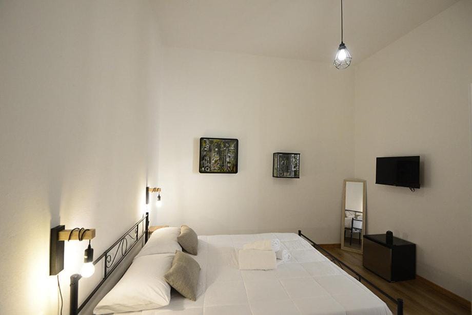 TV and multimedia, Bedroom