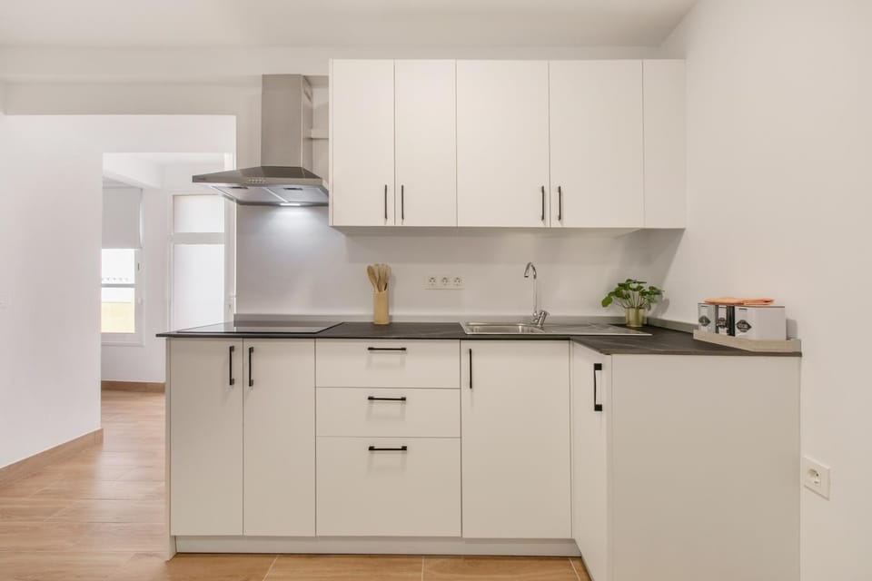 Kitchen or kitchenette, Living room