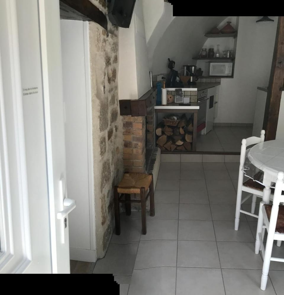 appartement au calme à Yronde et Buron Apartment in Auvergne-Rhône-Alpes
