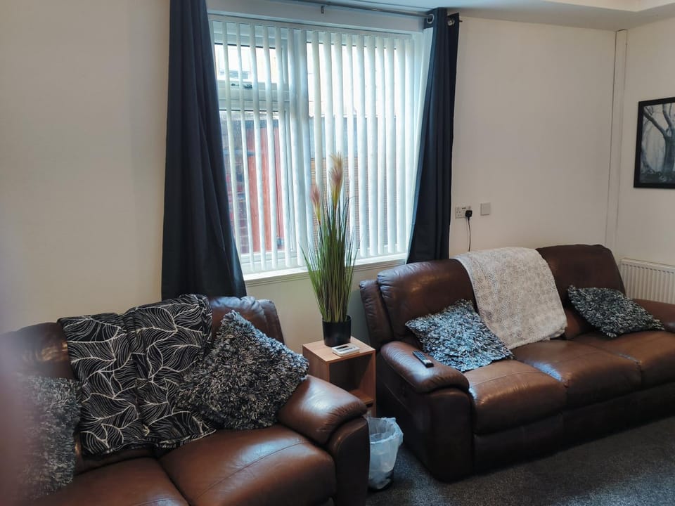 The Lovely Lane Lounge House in Warrington