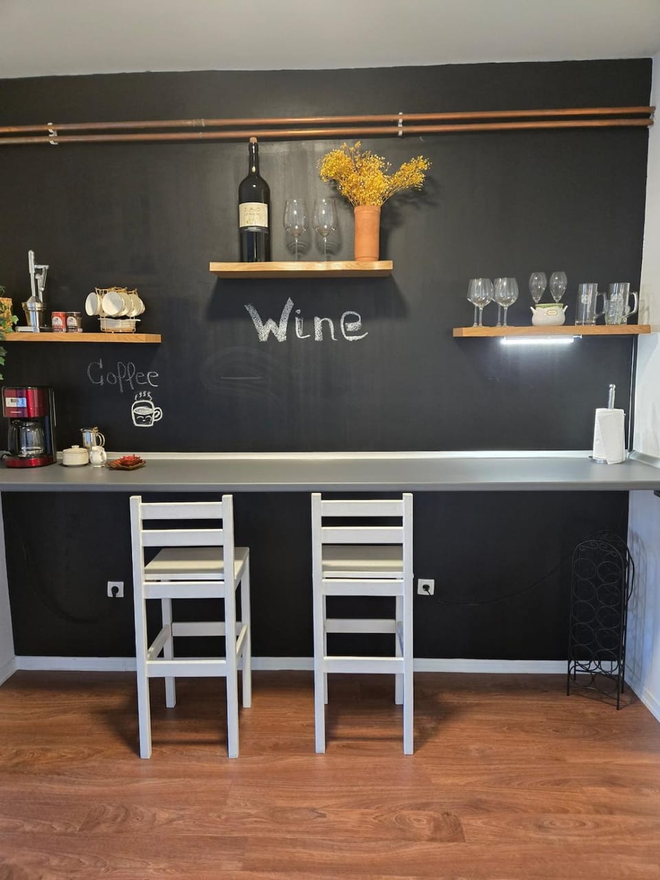 Kitchen or kitchenette, Drinks