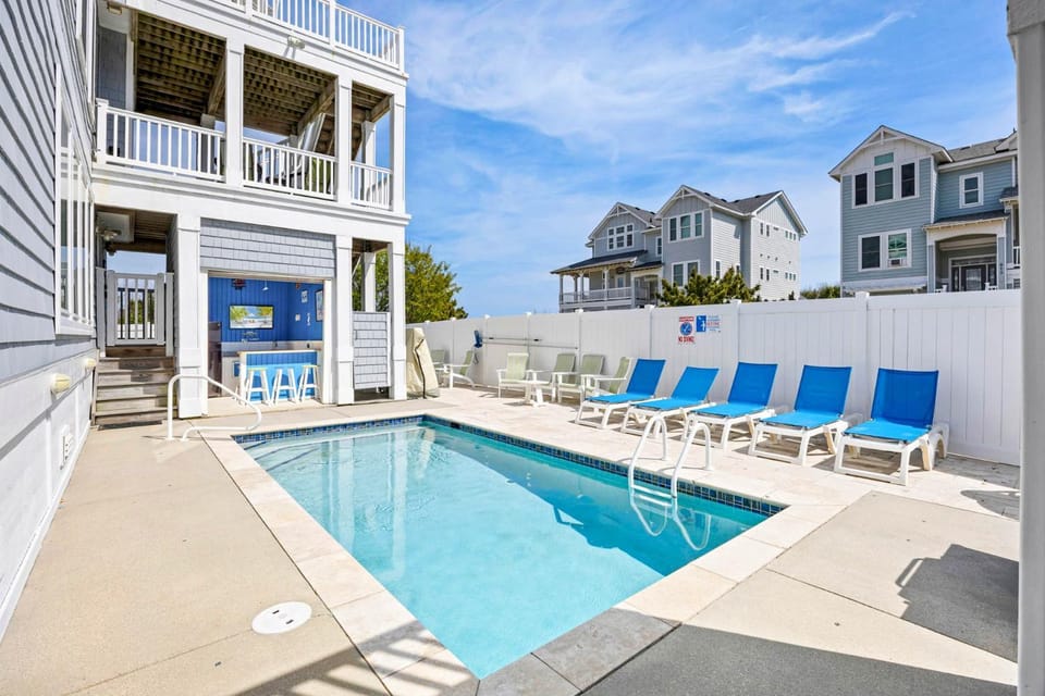 1615 - Crabcake House in Corolla