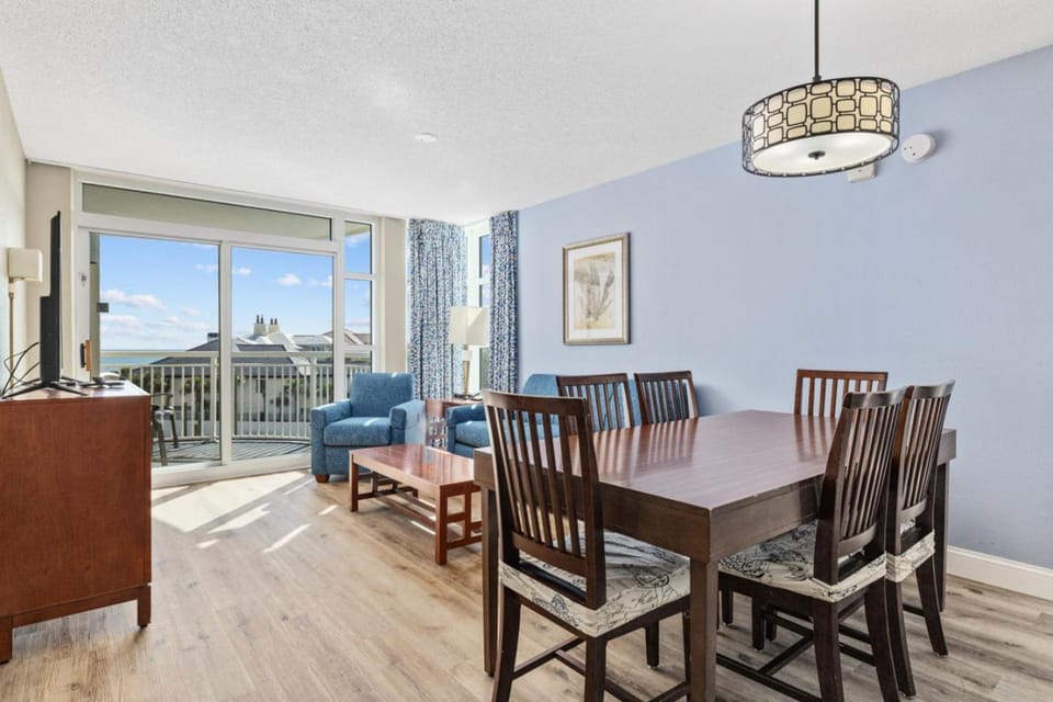 FUN All Year Long Dunes Village Resort Amazing Amenities, Spacious condo House in Myrtle Beach