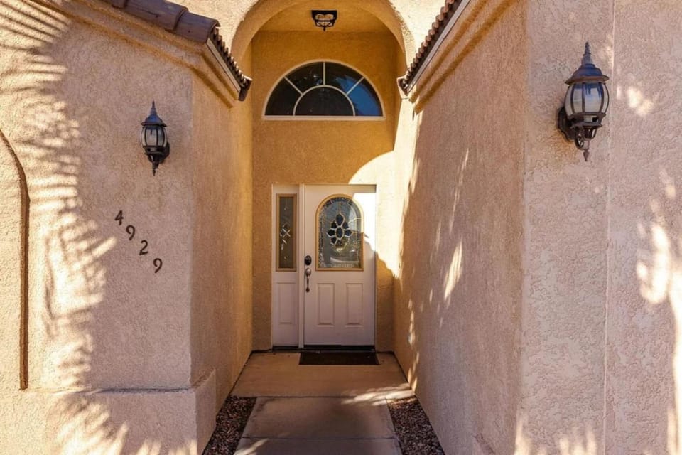 Large house for entire family House in Fort Mohave