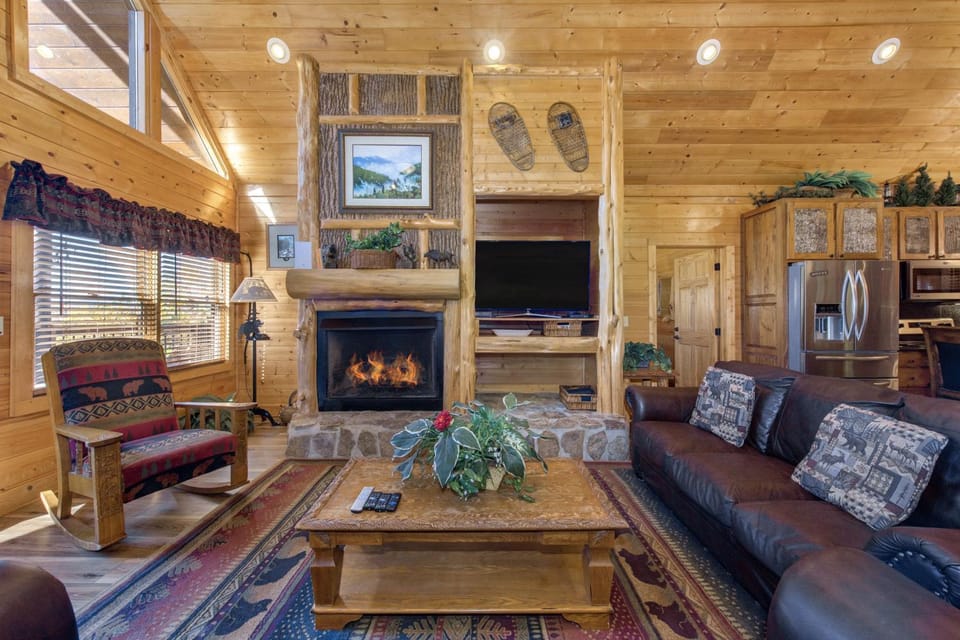 Bears Haven Lodge House in Sevier County