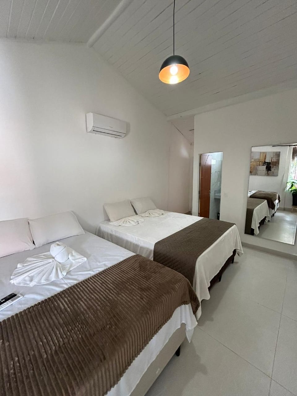 Bed, Bedroom, towels, air conditioner