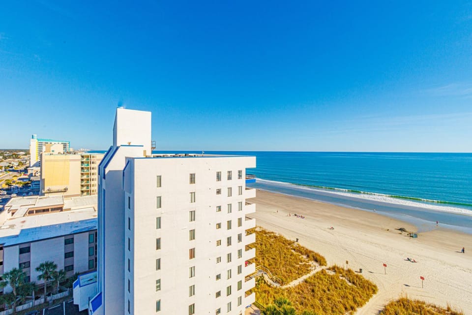 Stunning Ocean View Suite-Bay Watch 1101 House in Atlantic Beach