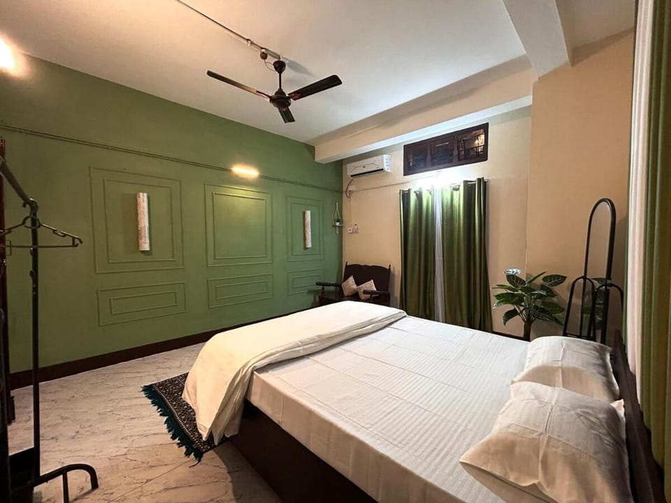 Varna's Cosy Stay Apartment in Bangladesh