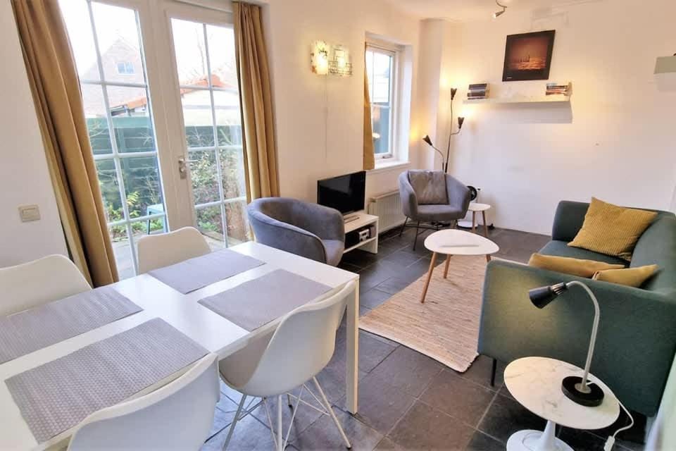 Hello Zeeland - Westweg 9B House in Domburg