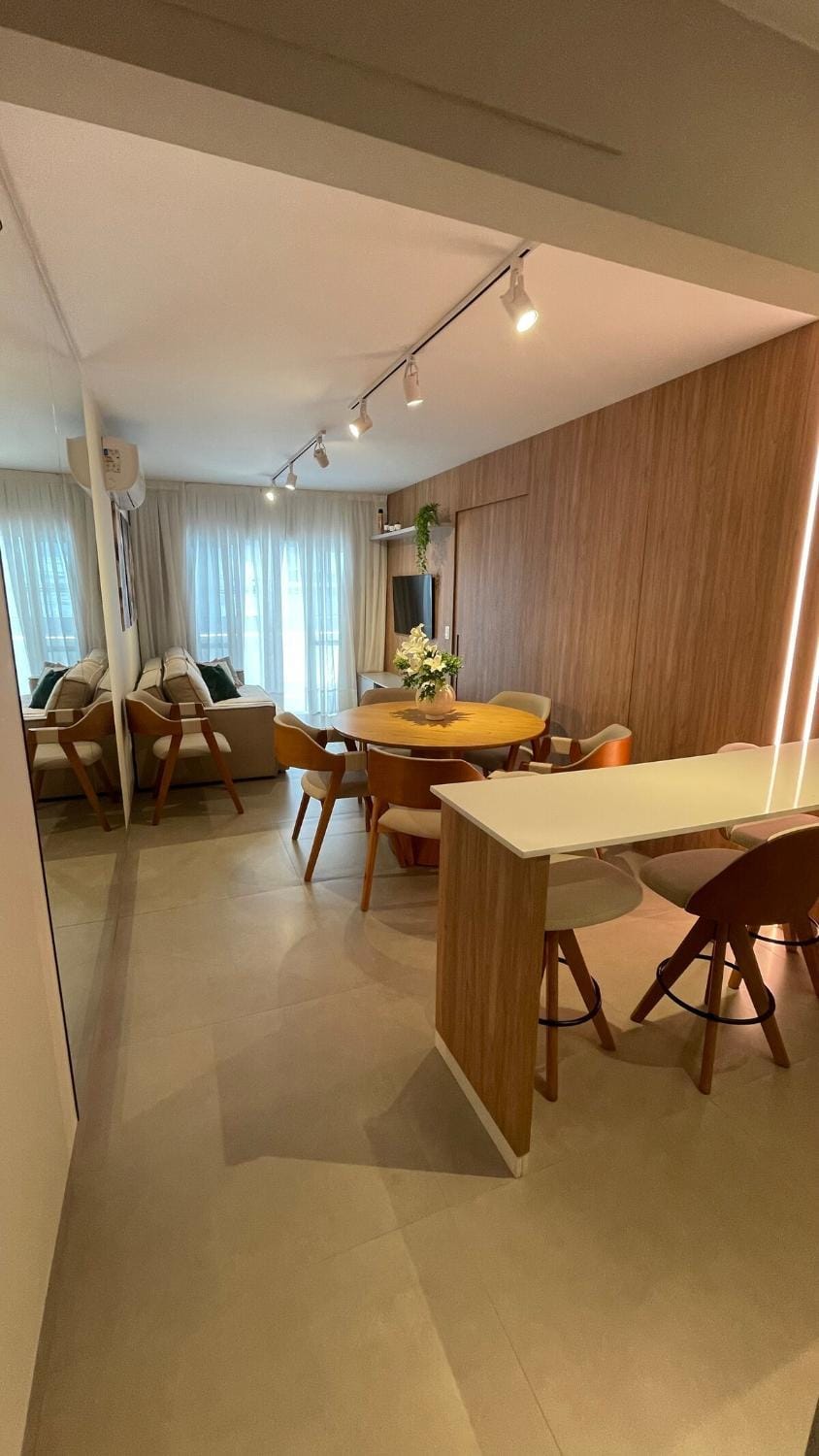 Lindo apt de suite e quarto, alto padrão na melhor região de Balneário Camboriú Apartment in Camboriú