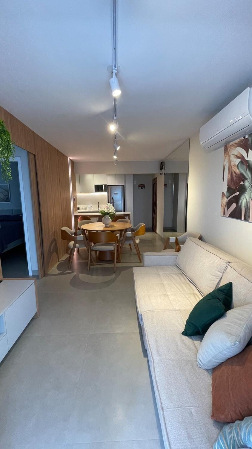 Lindo apt de suite e quarto, alto padrão na melhor região de Balneário Camboriú Apartment in Camboriú