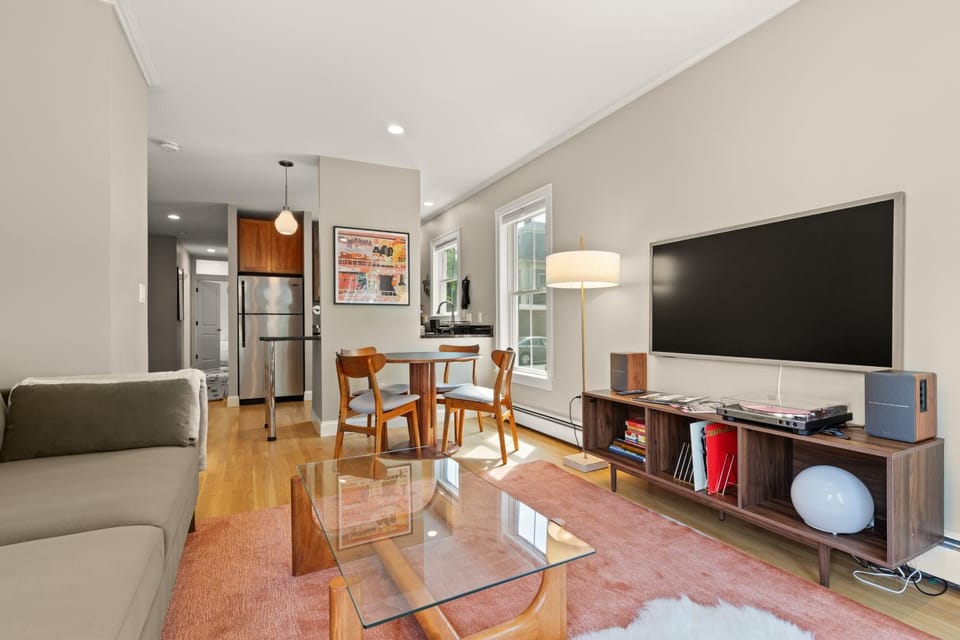 TV and multimedia, Living room