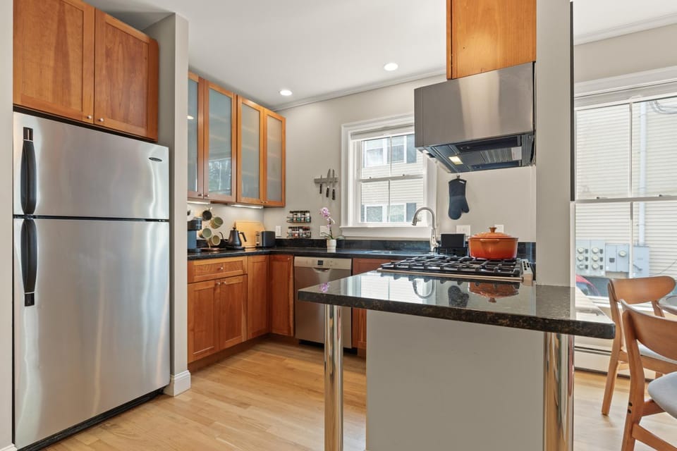 Kitchen or kitchenette, dishwasher, oven, stove, toaster