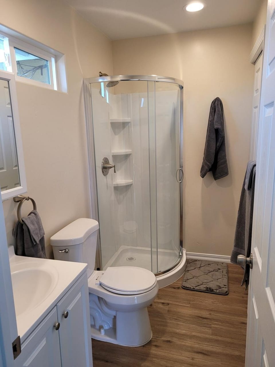 Comfy, independent 1 bedroom guest suite in Orcutt Apartment in Santa Maria
