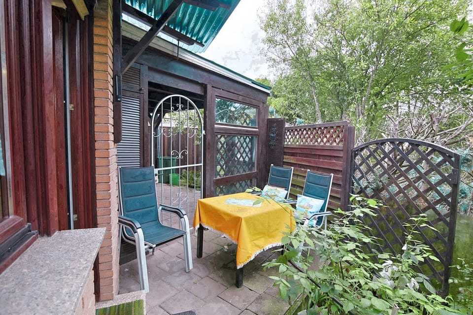 Garden, Balcony/Terrace, Dining area, Garden view