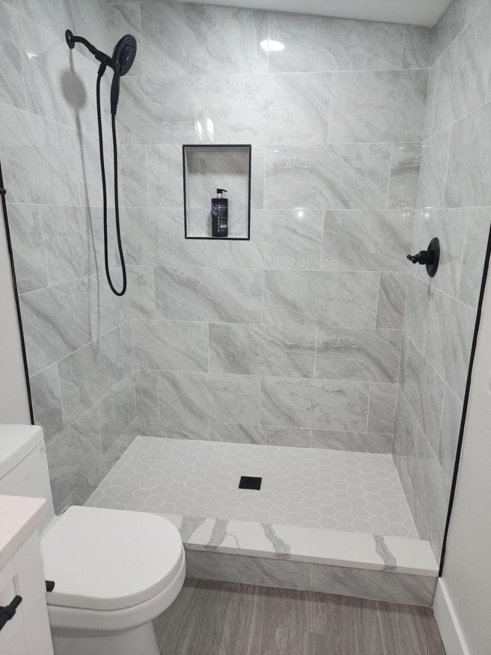 roomstr Michigan Suite 1 Bedroom in South Tampa with Private Full Bathroom & FREE COFFEE Bed and Breakfast in Tampa