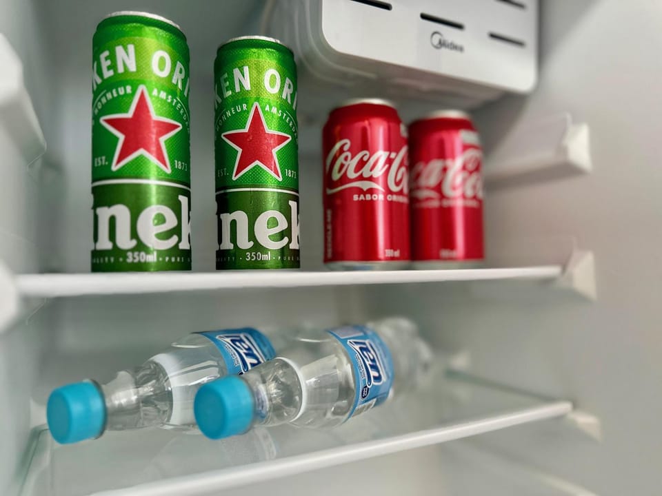 Drinks, internet, internet, minibar