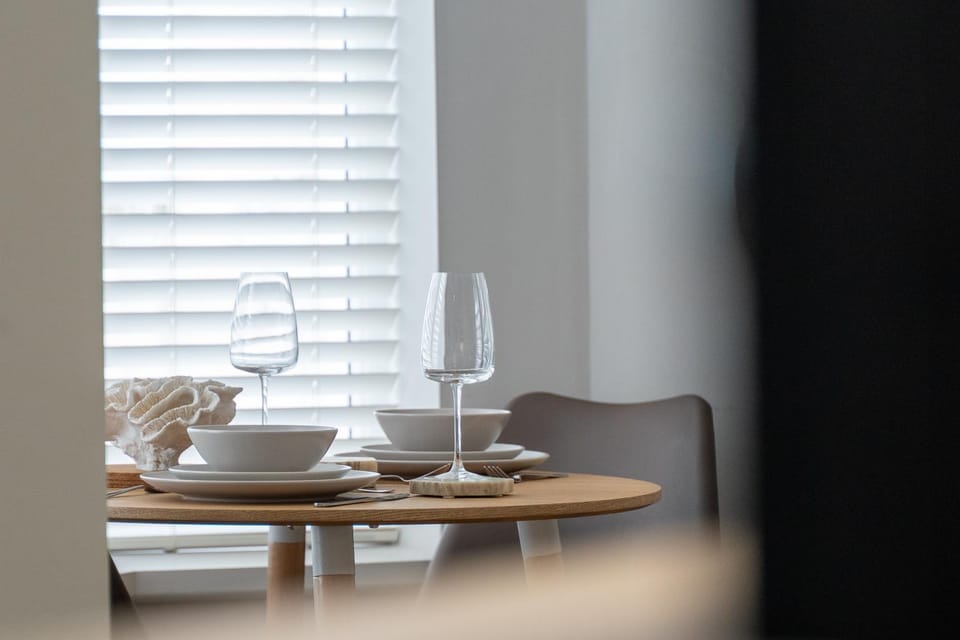Food and drinks, Dining area, Drinks