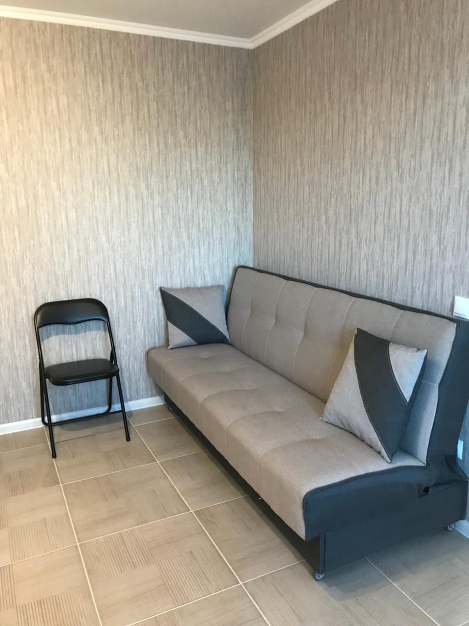 Студія в центрі міста на Івана Бевза,дуже тепла Apartment in Ukraine