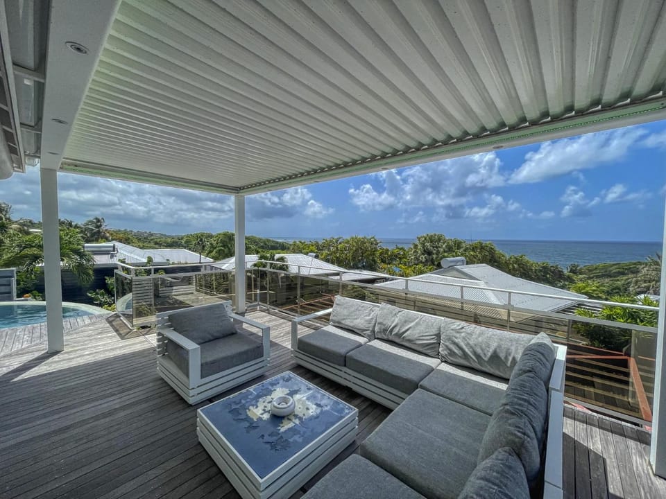 Villa avec piscine et vue mer 12 personnes - GPSA83 Villa in Sainte-Anne