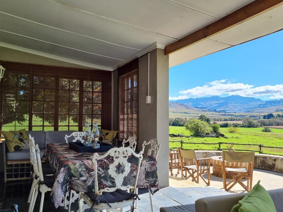 Patio, Natural landscape, View (from property/room), Balcony/Terrace, Mountain view