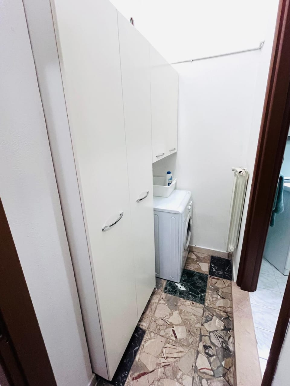 wardrobe, washing machine, dryer