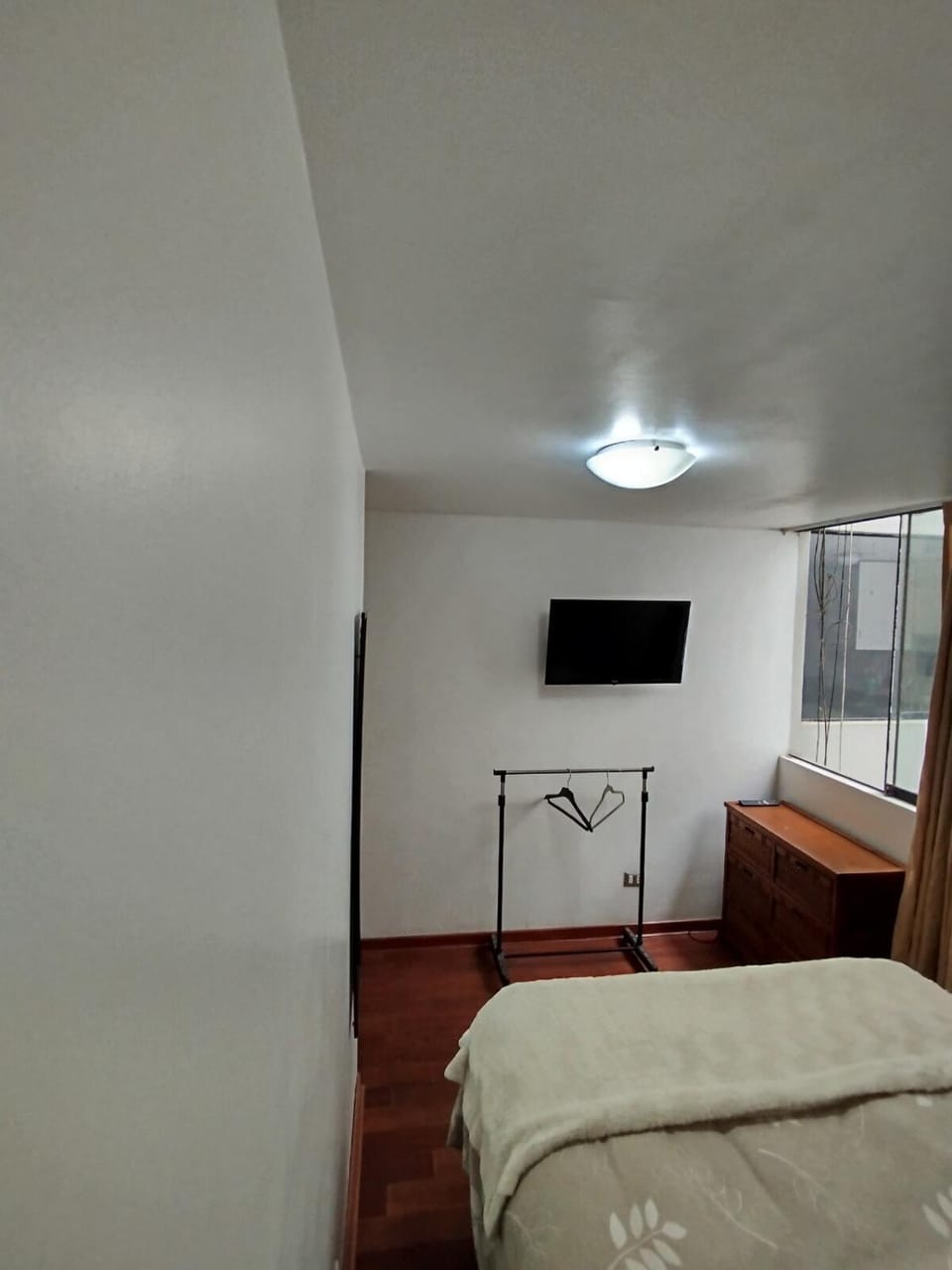 Cómoda y céntrica habitación Larcomar Apartment in Miraflores