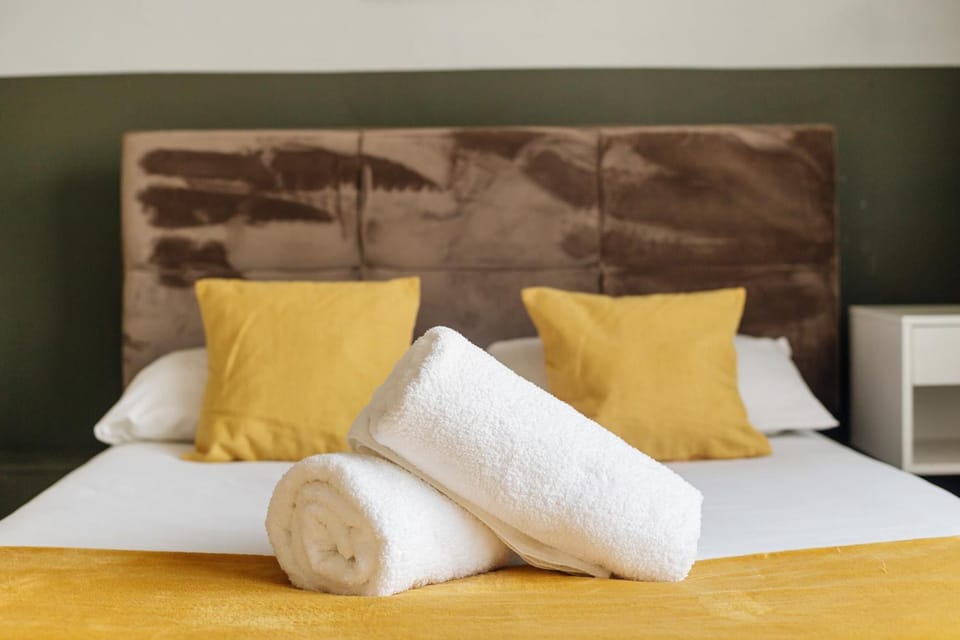 Bed, Photo of the whole room, Bedroom, towels