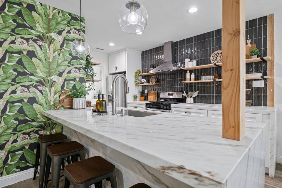 Kitchen or kitchenette, Other