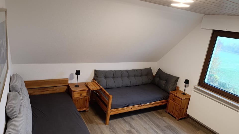 Bed, Living room, Photo of the whole room, Seating area, Bedroom