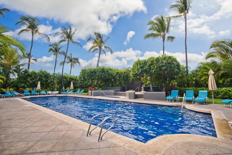 Day, Summer, Garden, Seating area, Swimming pool