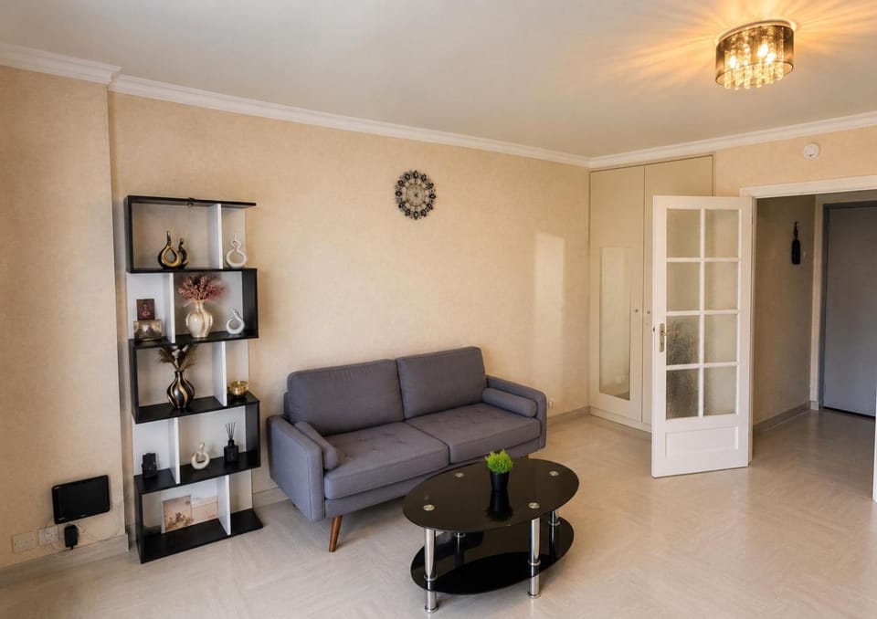 Vue Panoramique Vence Balcon & Calme Apartment in Vence