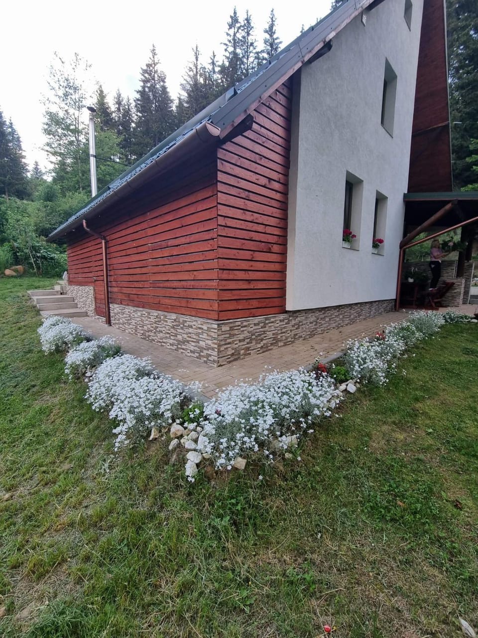 Property building, Spring, Garden
