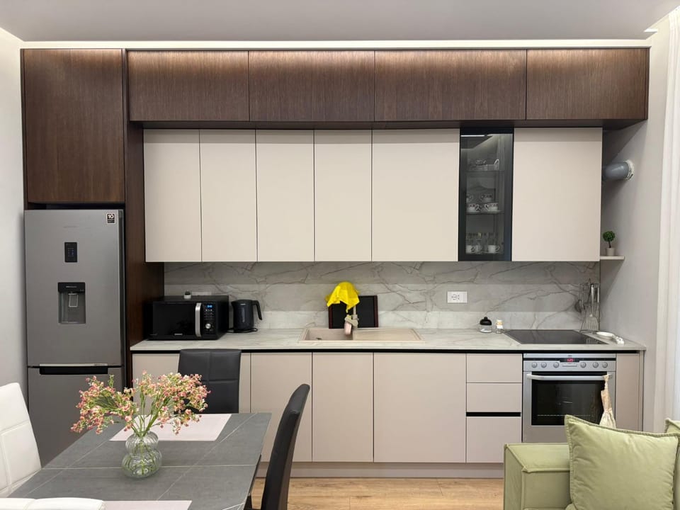 Kitchen or kitchenette, kitchen, kitchen
