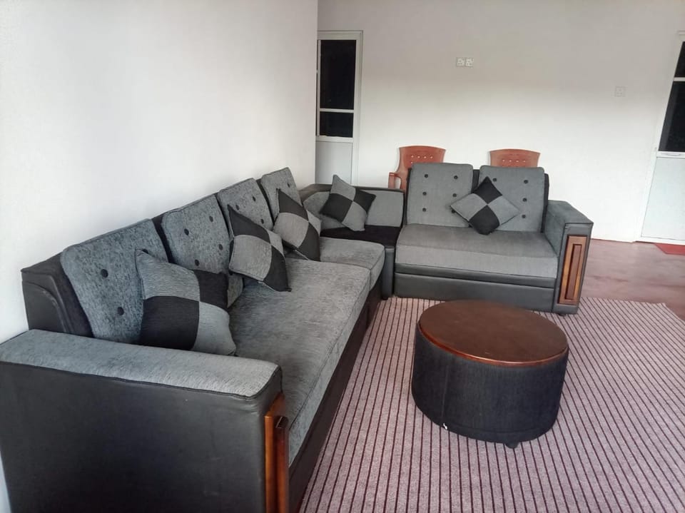 Villa Serenity Heights Villa in Nuwara Eliya