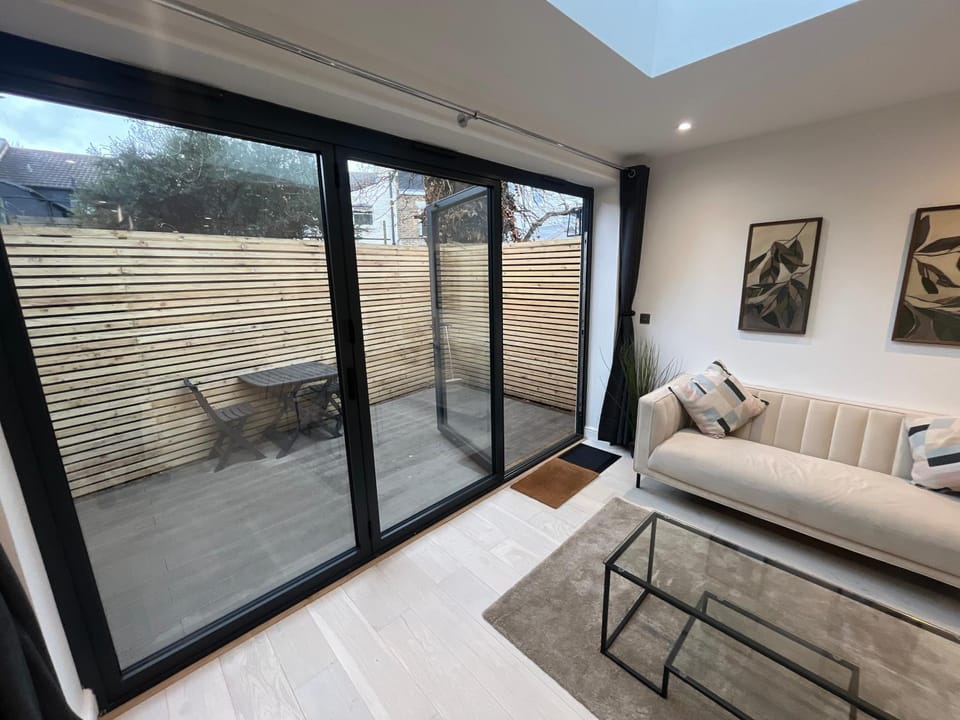 Patio, Seating area