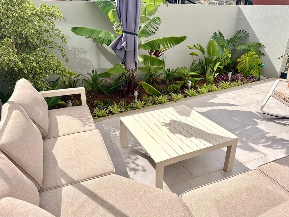 Garden, Garden, Balcony/Terrace, Garden view