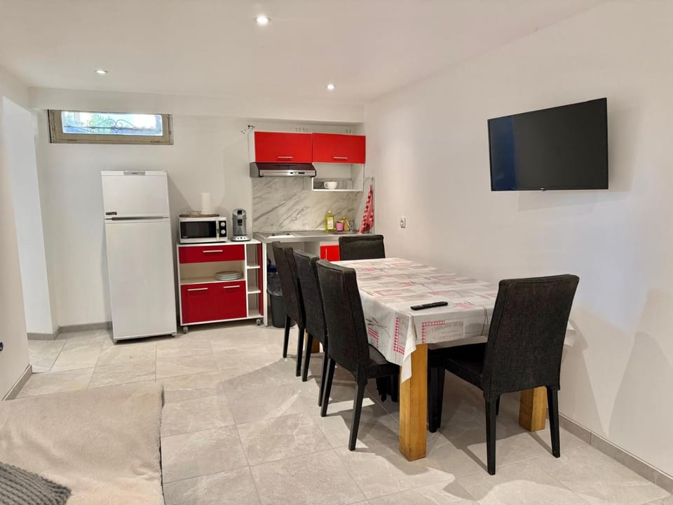 Logement en souplexe indépendant dans une propriété House in Occitanie