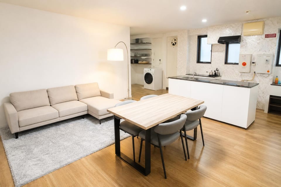 Kitchen or kitchenette, Living room, Dining area