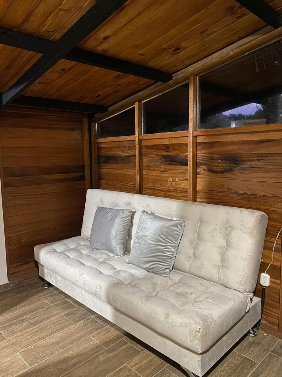 Montearroyo Gualea lodge Campground/ 
RV Resort in Pichincha
