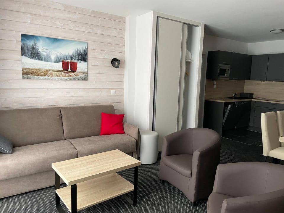 Appartement pour 8 pers à Gourette avec accès piscine - FR-1-860-8 Apartment in Nouvelle-Aquitaine