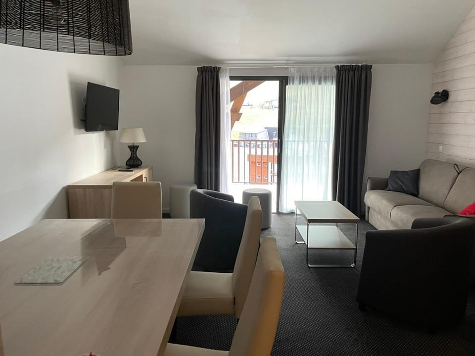 Gourette: Duplex 8 pers, proche des pistes, draps inclus - FR-1-860-9 Apartment in Nouvelle-Aquitaine