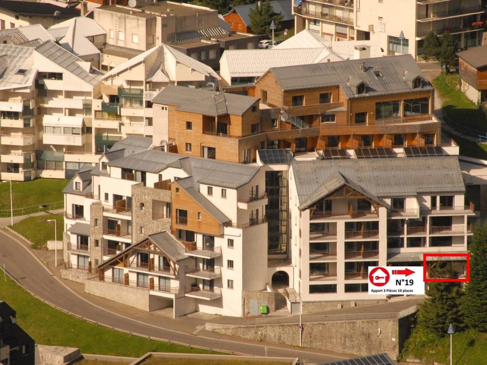 Gourette : Appartement 3 pièces, 8 pers, piscine - FR-1-860-6 Apartment in Nouvelle-Aquitaine